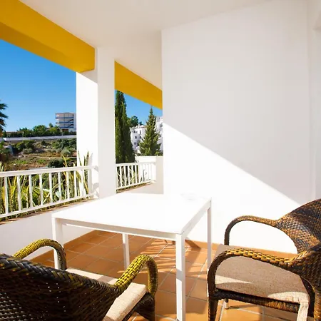 Lägenhetshotell Apto 5 Almoraide 3*