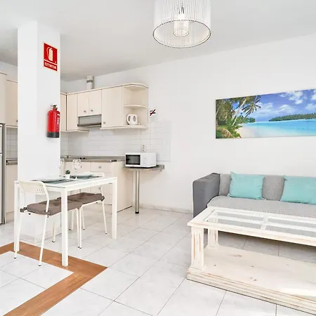 Hotel apartamentowy Apto 5 Almoraide 3*