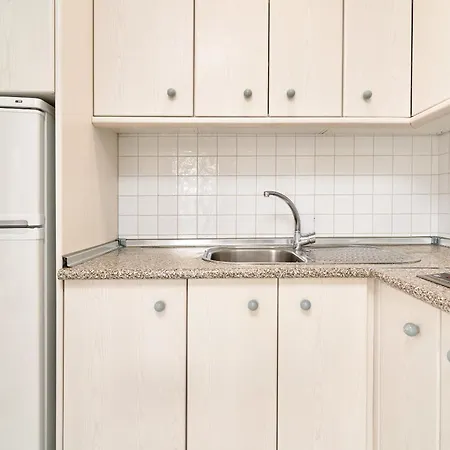 Hotel apartamentowy Apto 5 Almoraide